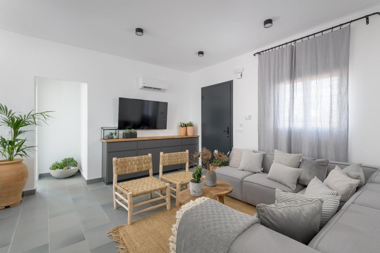 Seawater Villa Lachania  Exterior photo